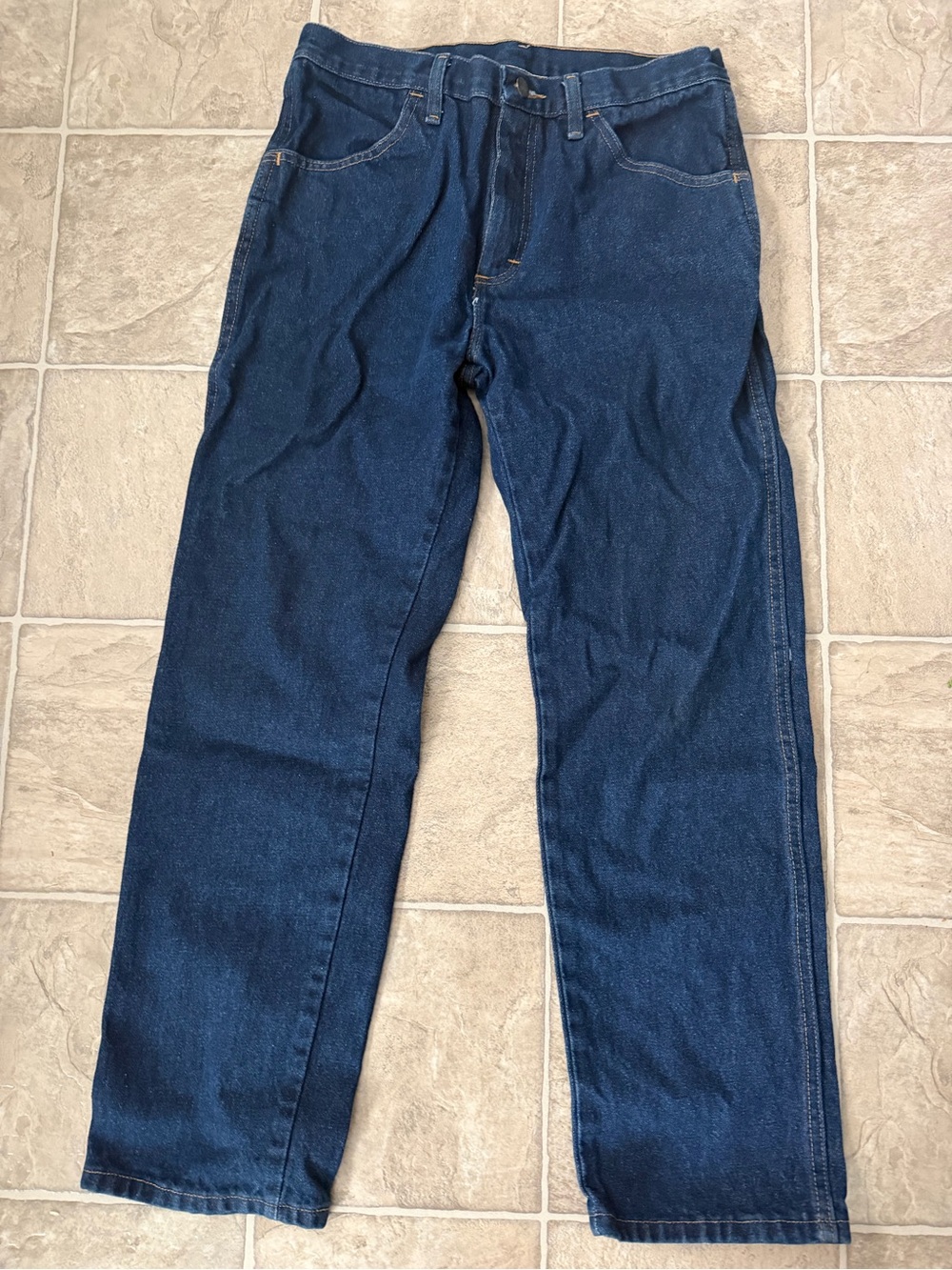 Men's Rustler Dark Blue Denim Jeans- 32 x 30 NWOT